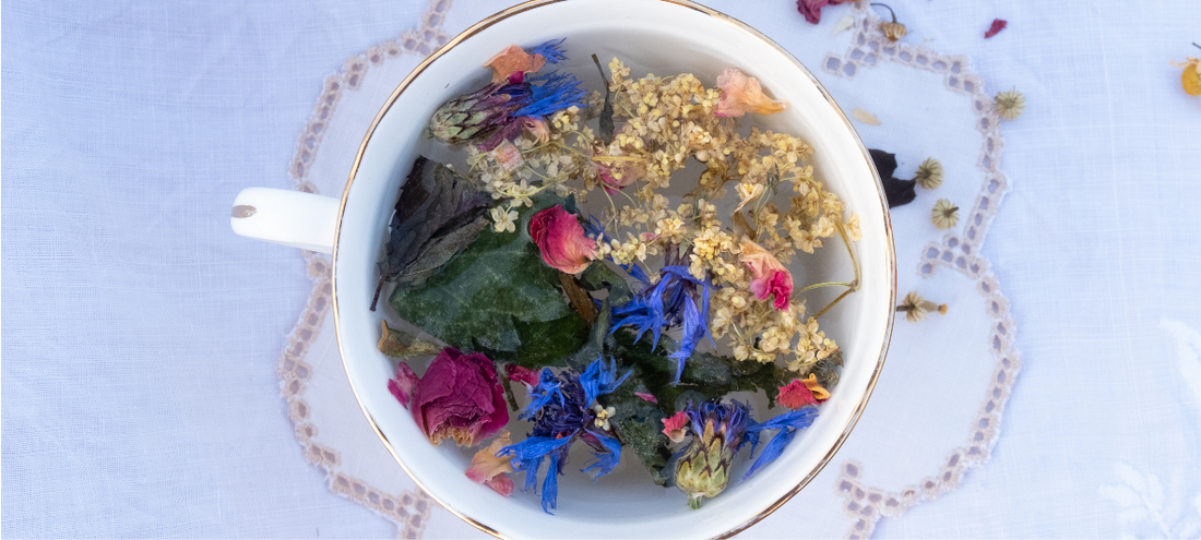Caffeine-Free Herbal Teas: A Simple Guide
